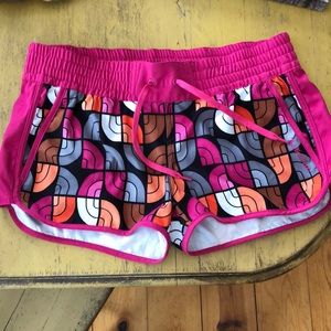 North Face shorts-L